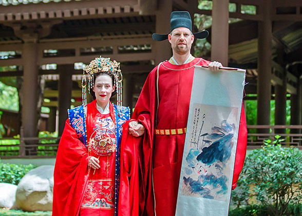 Chinese Traditional Dress
